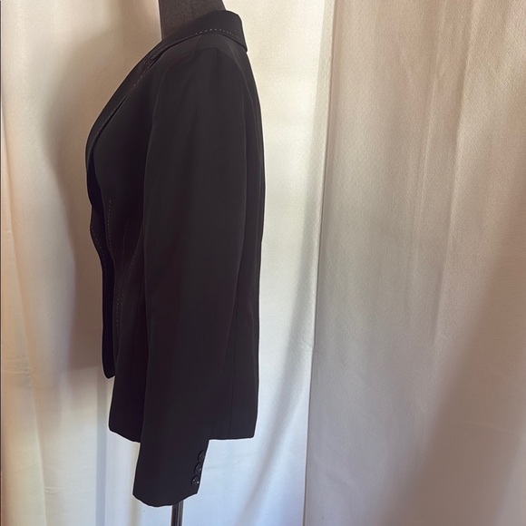 Vintage Kasper tailored lined Black Women's Blazer with Stitch detail. Size 12. - Picture 2 of 14